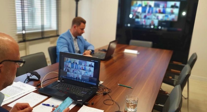 Konwent starostów odbył się online