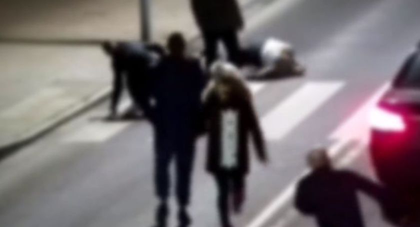 W Szczecinku bili i kopali mężczyznę. Teraz odpowiedzą przed sądem
