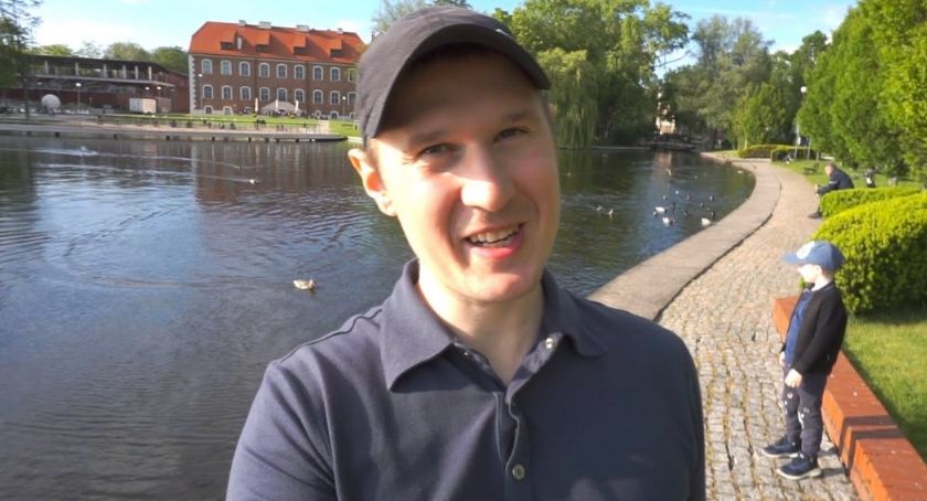 Wideobloger z Białorusi odwiedził nasze miasto. „Szczecinek jest przepiękny” 