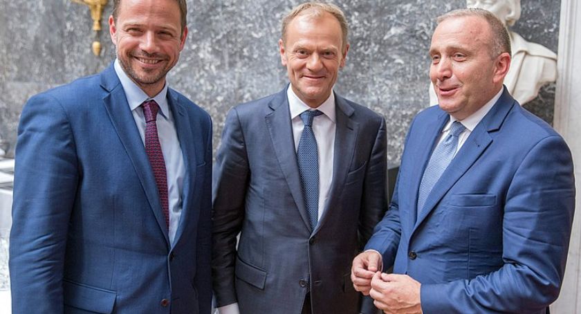 Stała retoryka wyborcza Trzaskowskiego - jak i obecnie całej PO - ogranicza się do tego, że 