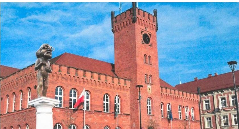 Czy pomnik Obywatela Włapko ma szansę stanąć w centrum Szczecinka?