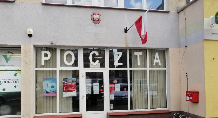 Koronawirus na poczcie? Czytelniczka: Listonosze mieli dostać oficjalny nakaz „siedzenia cicho”