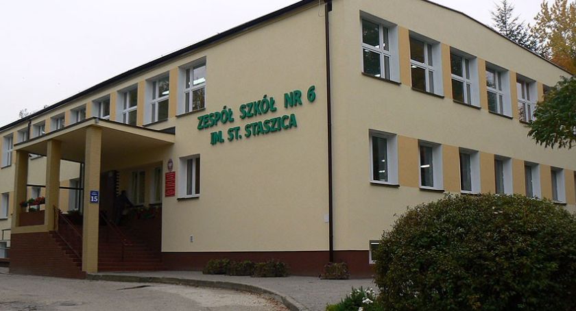 Pomaturalne zamieszanie w „Rolniczaku”. Co się dzieje?