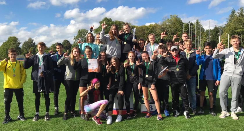 Licealiada w lekkoatletyce: Dziewczyny z I LO znowu najlepsze / fot. Karolina Kowalik