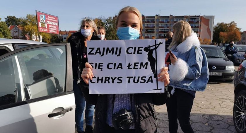 Protesty w czasie Covid-19. Zakażony burmistrz wyraża szacunek, Czytelniczka: Nie myślicie o innych