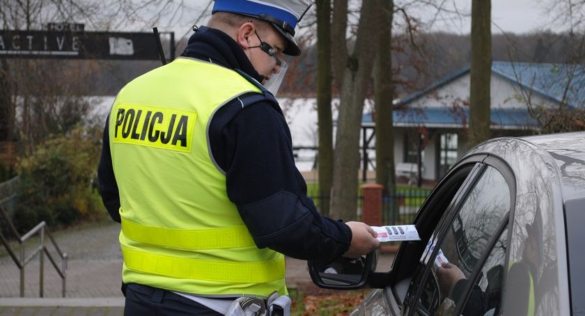 Wystarczyły nieoświetlone tablice rejestracyjne, by „wpaść” z narkotykami