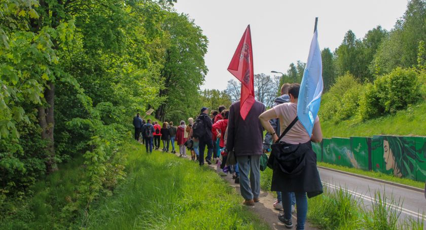 W wigilię Zielnych Świątek - pielgrzymka na Świątki   