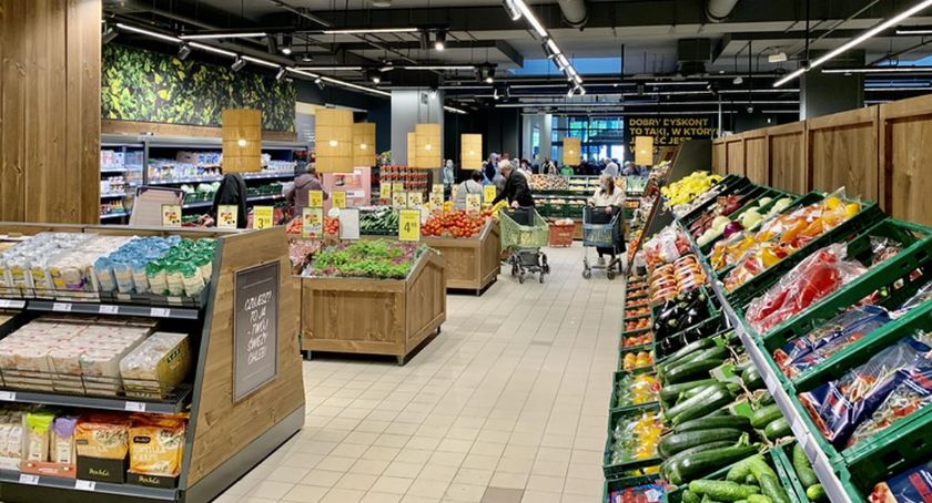 Netto w Szczecinku czynne także w niedzielę. W jakich godzinach?