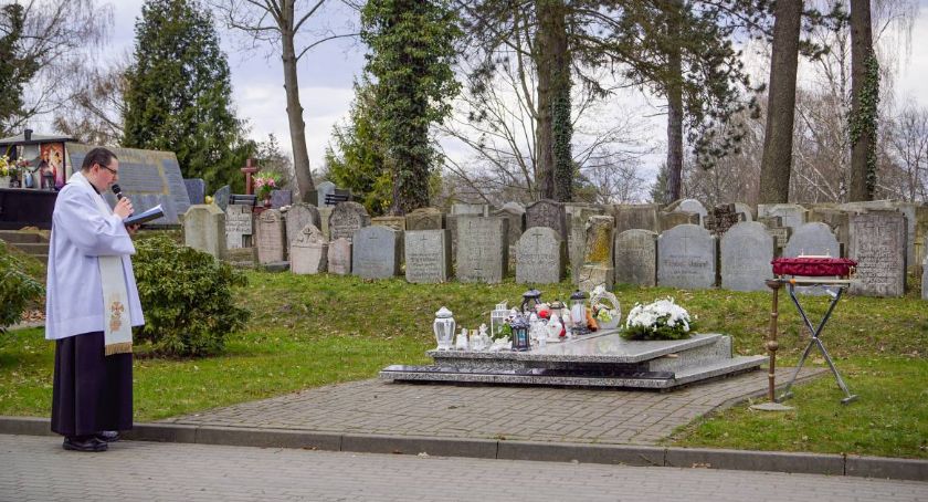 Pogrzeb dzieci utraconych. Kolejny pochówek już w październiku