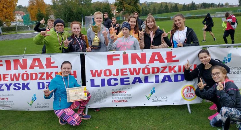 Licealiada: Dziewczyny z I LO zostały mistrzyniami województwa! / fot. FB - I LO