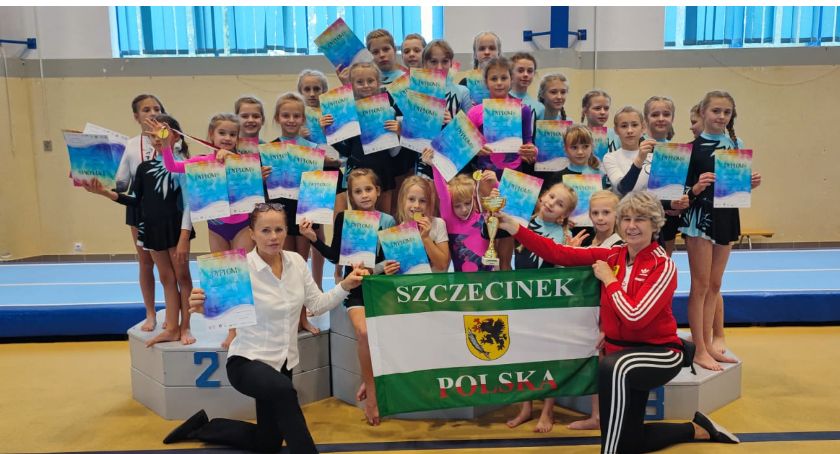 Mistrzostwa Młodzików w Akrobatyce: Akrofitness Szczecinek na drugim miejscu!