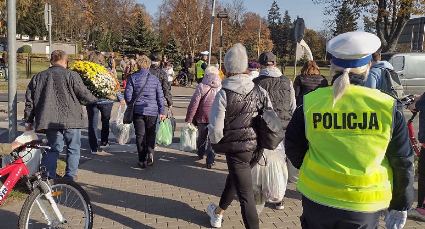 Akcja „Znicz”. Policja: Było bardzo bezpiecznie
