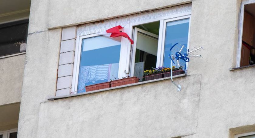 Polacy martwią się o pracę i finanse/PAP