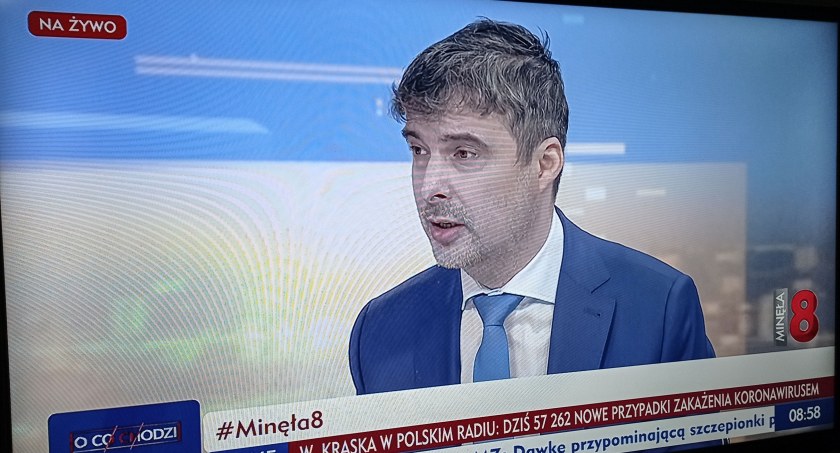 Lubczyk: Polska powinna przerzucać wojsko na ścianę wschodnią