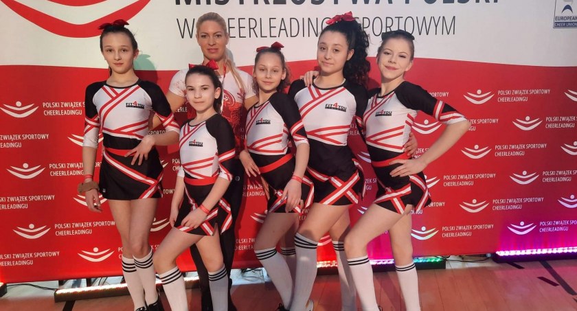 MP w Cheerleadingu: Udane debiuty dziewczyn ze Szczecinka! / fot. FB