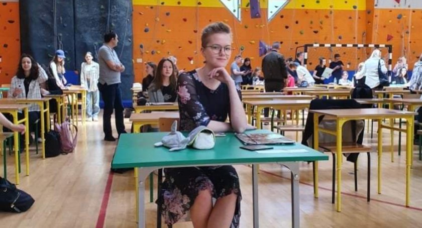Konkurs Kaligraficzny: Hanna Skrobanek druga w Polsce! / fot. FB - I LO