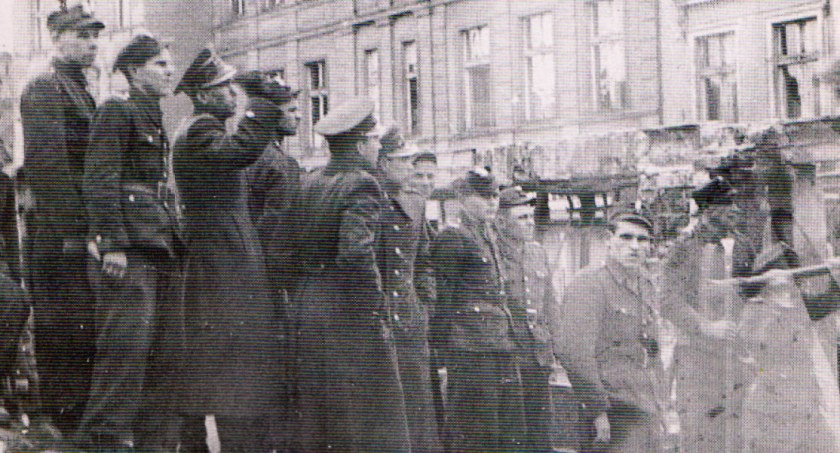 Wojsko Polskie w Szczecinku, rok 1945