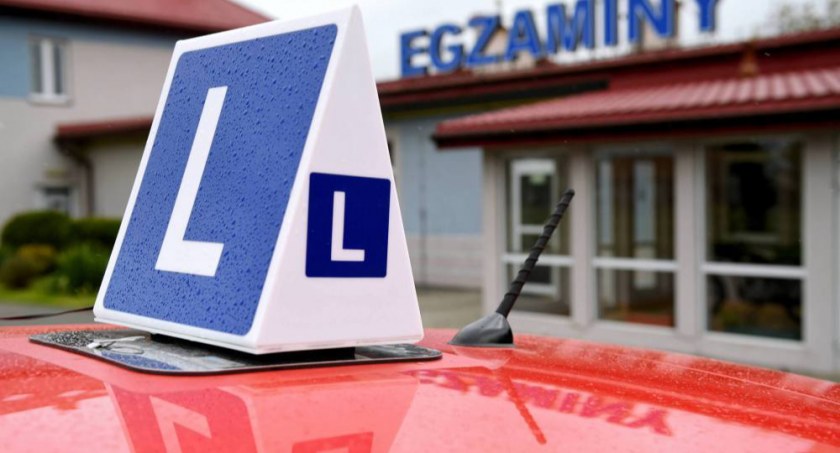 Od poniedziałku egzaminatorzy WORD w całej Polsce wznowili protest.