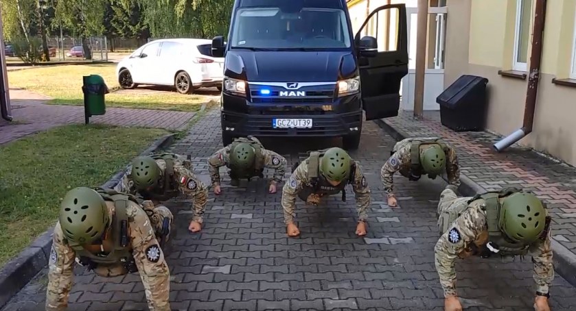 zdjęcie: Grupa Interwencyjna Służby Więziennej OISW w Koszalinie w #GaszynChallenge