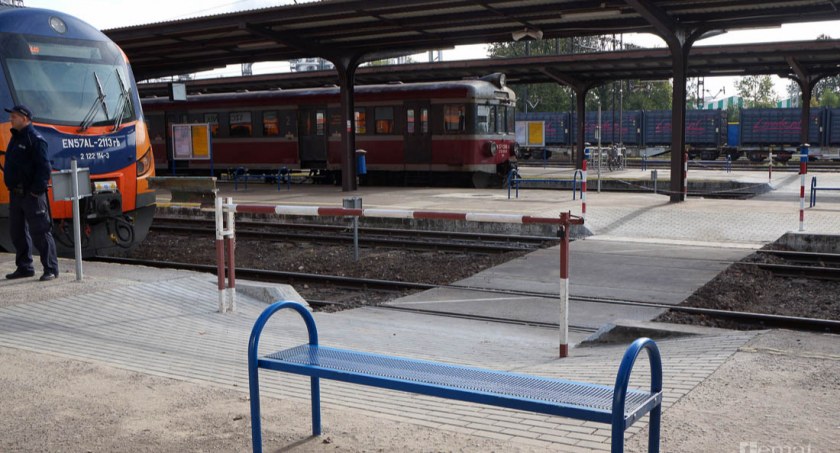 zdjęcie: Dworzec PKP w Szczecinku, pociągi regionalne