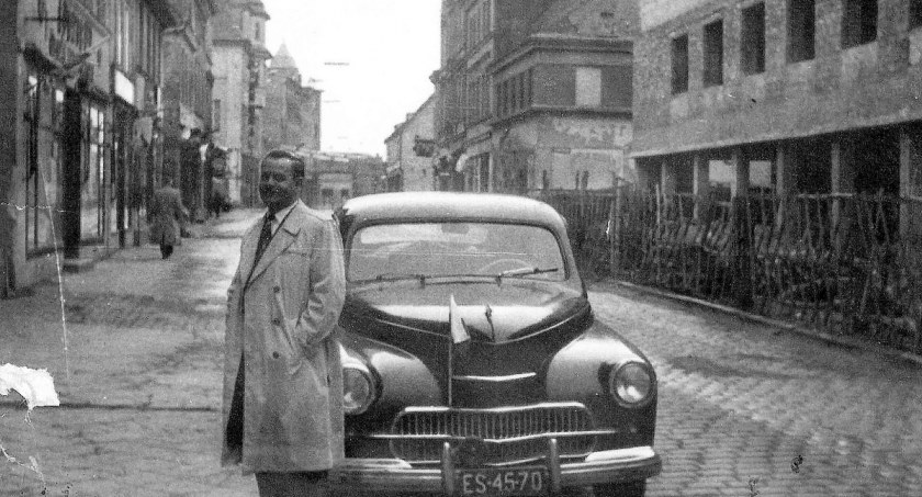 Zdjęcie: ul 9 maja (dz. Bartoszewskiego), lata 50. / archiwum Janusza Kozłowskiego