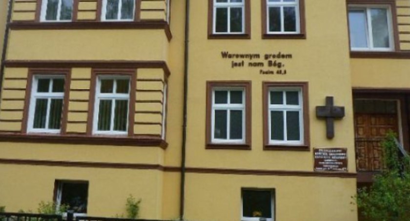 Zdjęcie: Ewangeliczny Związek Braterski wspiera uchodźców przebywających na terenie naszego powiatu.