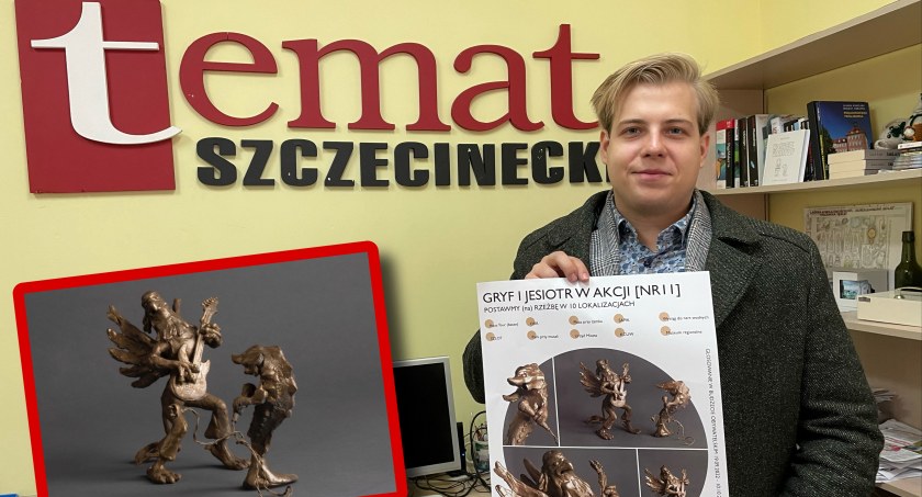 Zdjęcie: Bartosz Modzelewski z plakatem promującym projekt