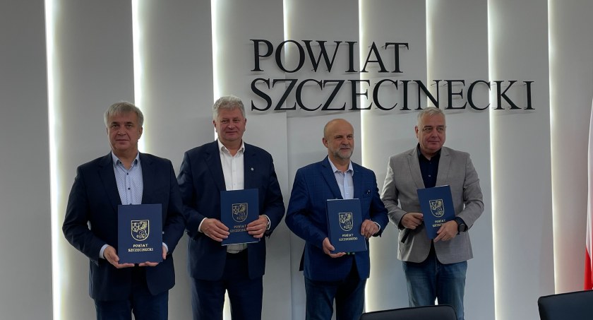 Zdjęcie: W Starostwie Powiatowym odbyła się konferencja prasowa