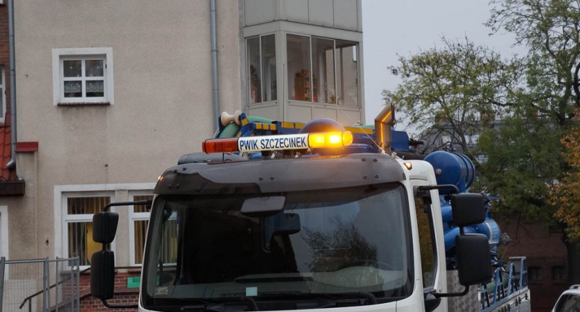 Zdjęcie: Samochód asenizacyjny PWiK w Szczecinku