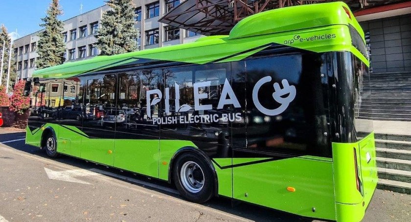 zdjęcie: autobus Pilea / fot: Fb  / mat. prasowe