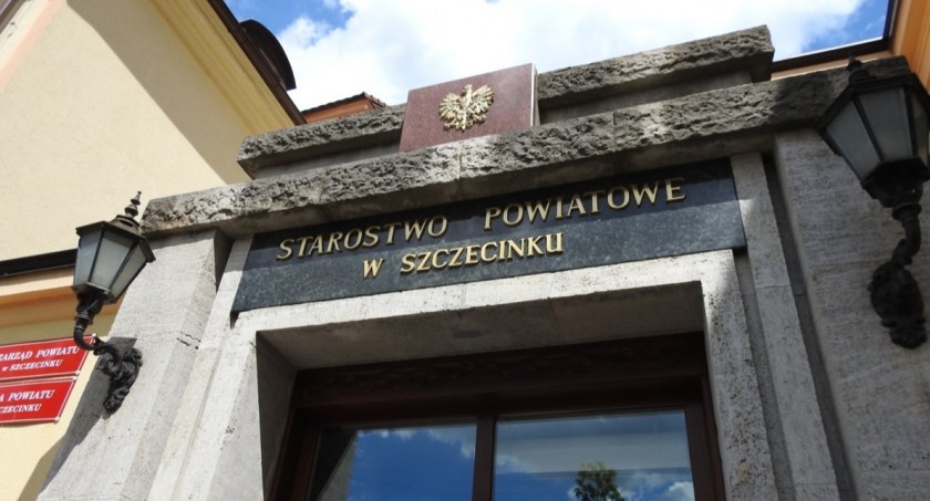 zdjęcie: Starostwo Powiatowe w Szczecinku 