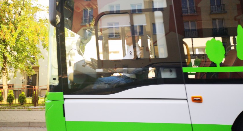 zdjęcie: autobus miejski w Szczecinku