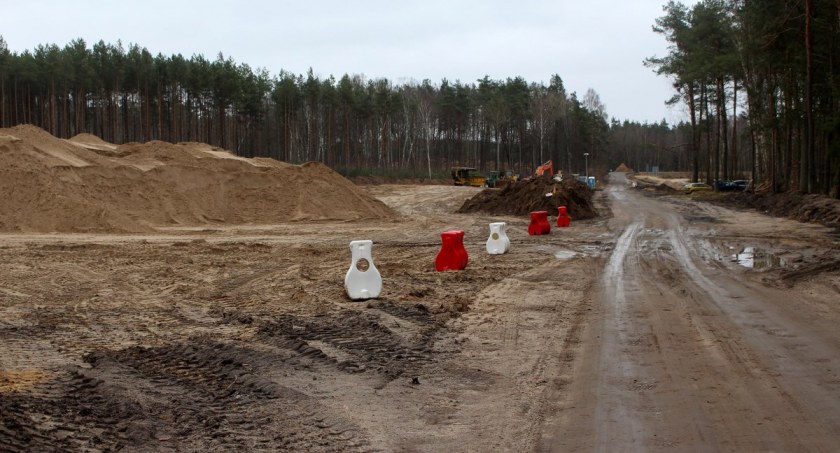 zdjęcie: budowa łącznika DK20 - S11 w Szczecinku. Grudzień 2022