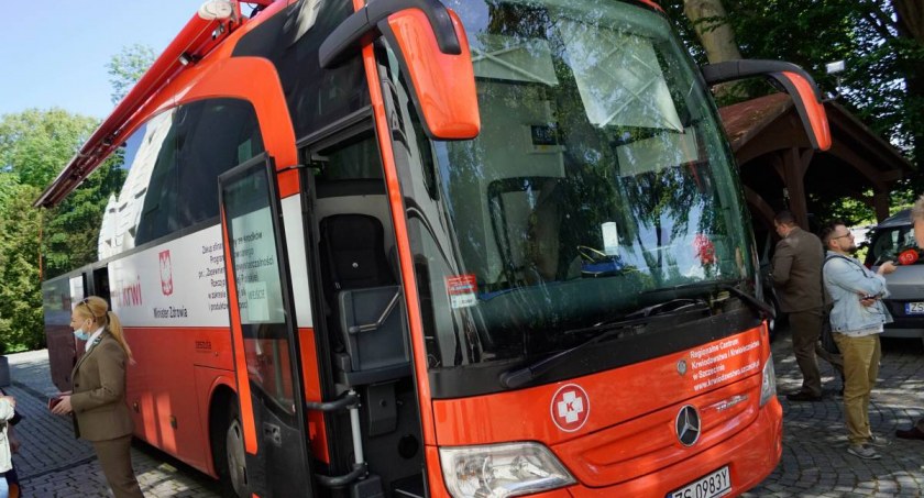 zdjęcie: Krwiobus u leśników w Szczecinku / archiwum
