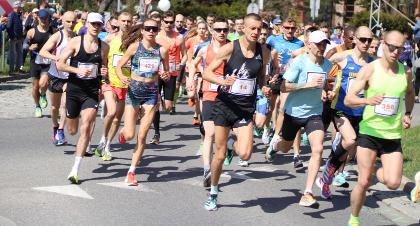 Zdjęcie: Start Biegu Osińskiego 2023