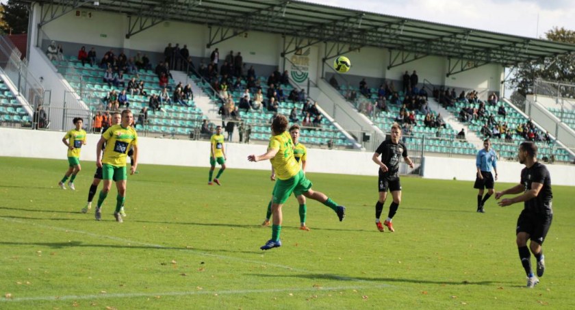 Zdjęcie: Jesienią w Szczecinku wygrał Chemik Police 4-0 / fot. P. Witczuk