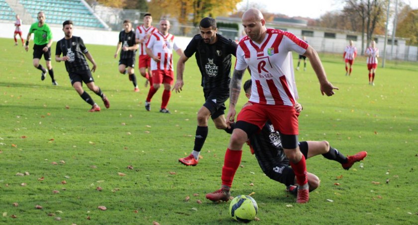 Zdjęcie: MKP Szczecinek przegrał z Raselem 0-3 / fot. P. Witczuk