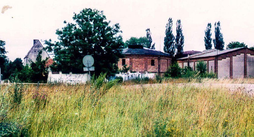 zdjęcie: Sowiecka baza paliw w Szczecinku, rok 1993 / Temat