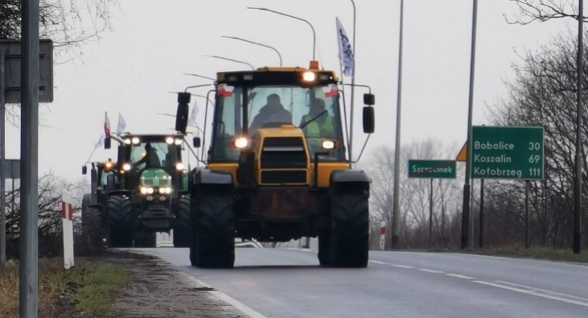 Aktualności, Rządowych pieniędzy mało Rolniczy protest Szczecinku - zdjęcie, fotografia