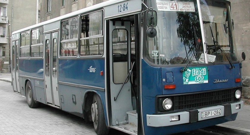 Zdjęcie: Stary Ikarus 260 w Budapeszcie / Wikipedia