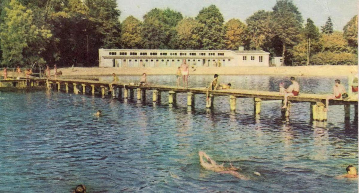 Historia, Nadjeziorny obraz spustoszenia zdjęcie - zdjęcie, fotografia