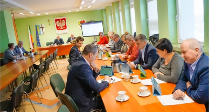 zdjęcie: Sesja Rady Gminy Szczecinek / fot. UG Szczecinek