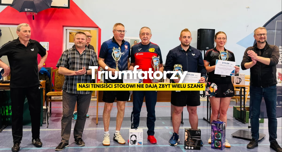tenis stołowy, Białogard świętował Szczecinek wygrywał Turniej tenisa stołowego - zdjęcie, fotografia