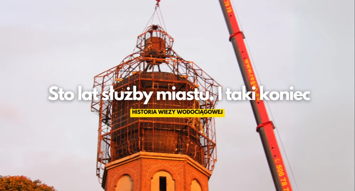 Historia, Wieża ciśnień symbolu miasta słupa pokrytego papą - zdjęcie, fotografia