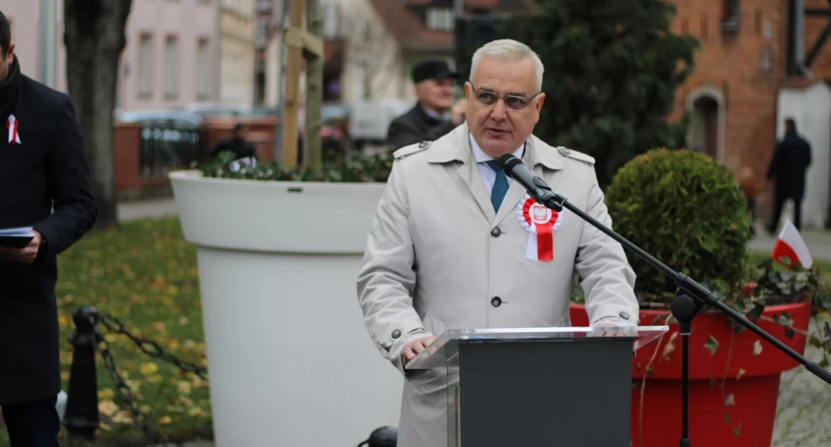 Aktualności, Daniel zawiesza członkostwo zarzutach prokuratury - zdjęcie, fotografia