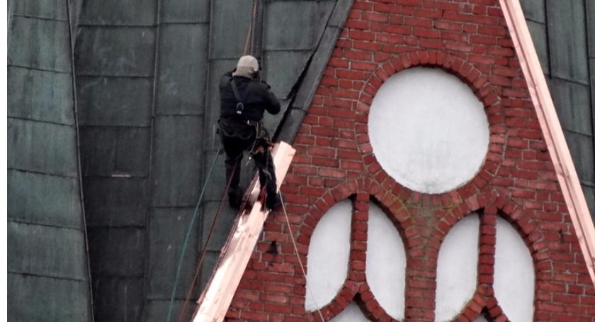 Remont wieży kościoła NNMP