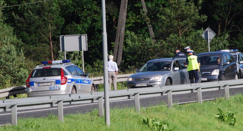 84-latek potrącił rowerzystkę