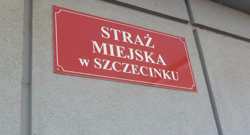 Nie mogli patrzyć na swoje pijane matki i wyszli z domu do cioci