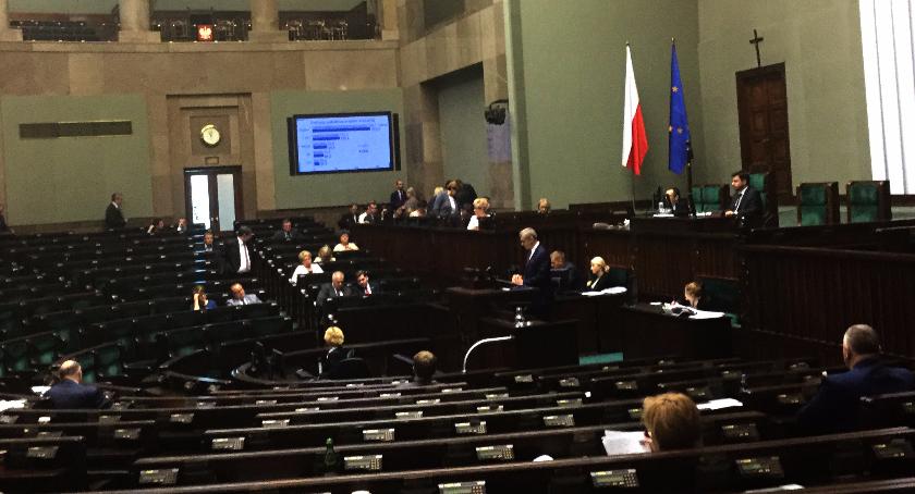 Emocje na sejmowej sali. Jak to oceniają posłowie ze Szczecinka?