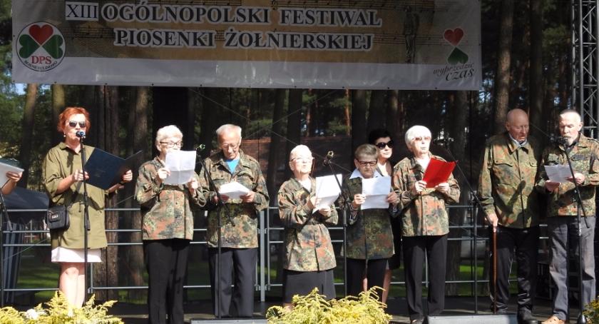 Piosenka wojskowa rozbrzmiała w Bornem